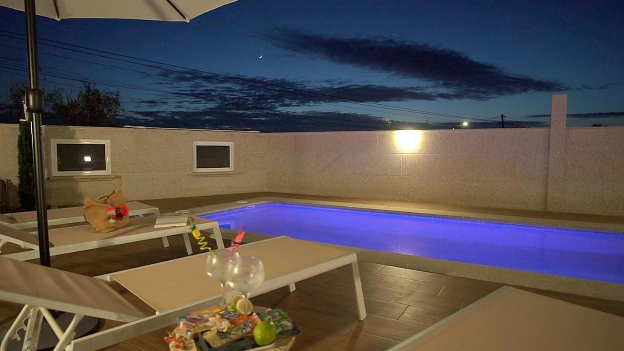 Galihost - A Casa De Lena - Apartamentos Turisticos Ribadumia Eksteriør billede
