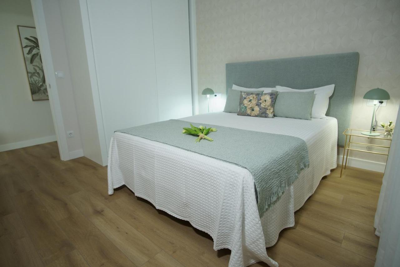 Galihost - A Casa De Lena - Apartamentos Turisticos Ribadumia Eksteriør billede